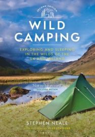 Conway Publishing - Guide en anglais - Wild Camping : Exploring and Sleeping in the Wilds of the UK and Ireland